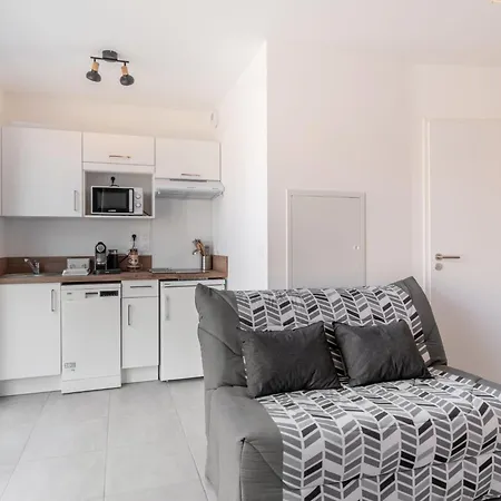 Sc G01 By Interhome Apartament